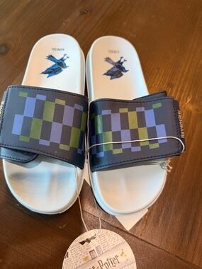 Warner Bros. Harry Potter Ravenclaw Slide Sandals